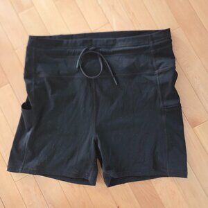 Zyia Black Pocket Drawstring Luxe Hustle Shorts - XXXL (size 16-18)